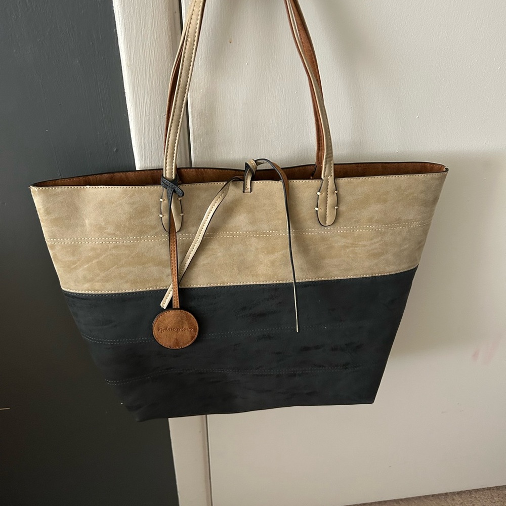 Two-Tone Leather Tote Bag